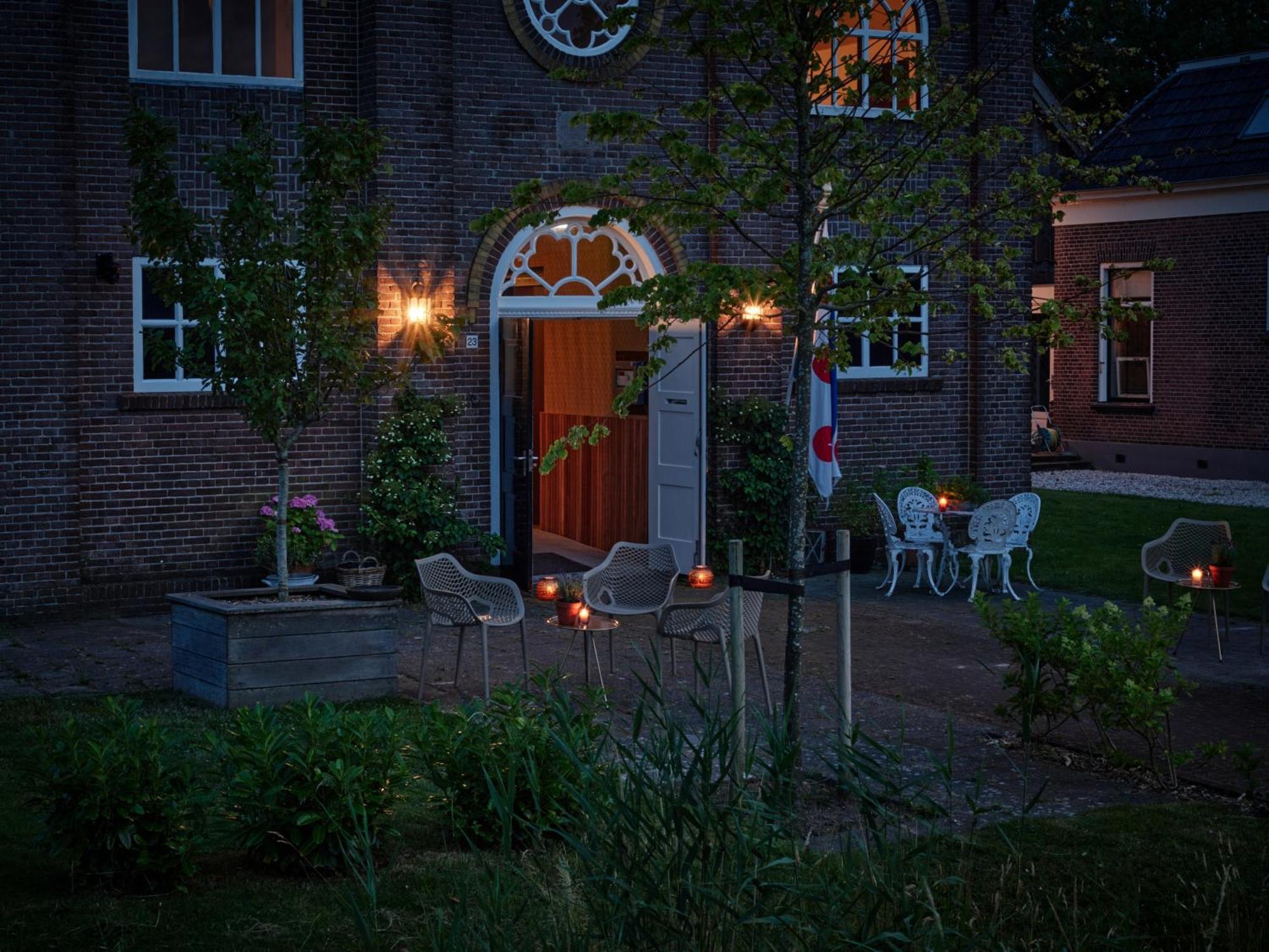 B&B De Pastorie Bij Dokkum Reitsum エクステリア 写真