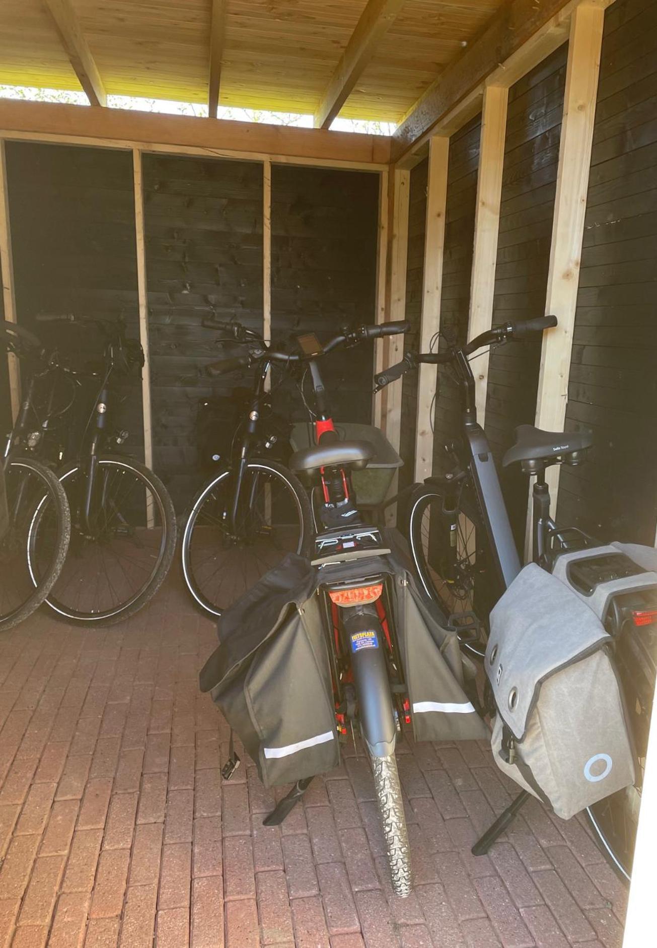 B&B De Pastorie Bij Dokkum Reitsum エクステリア 写真